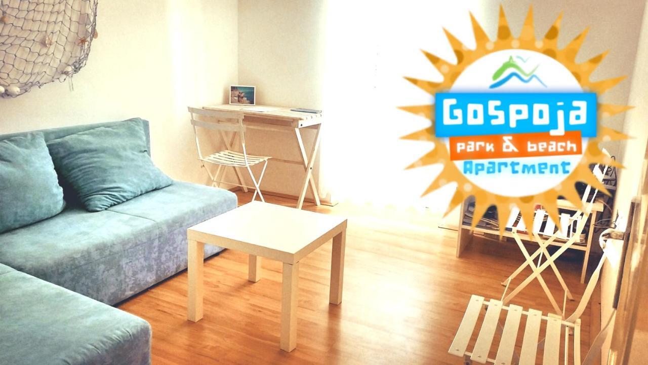 Gospoja Park & Beach Apartment Vrbnik Buitenkant foto